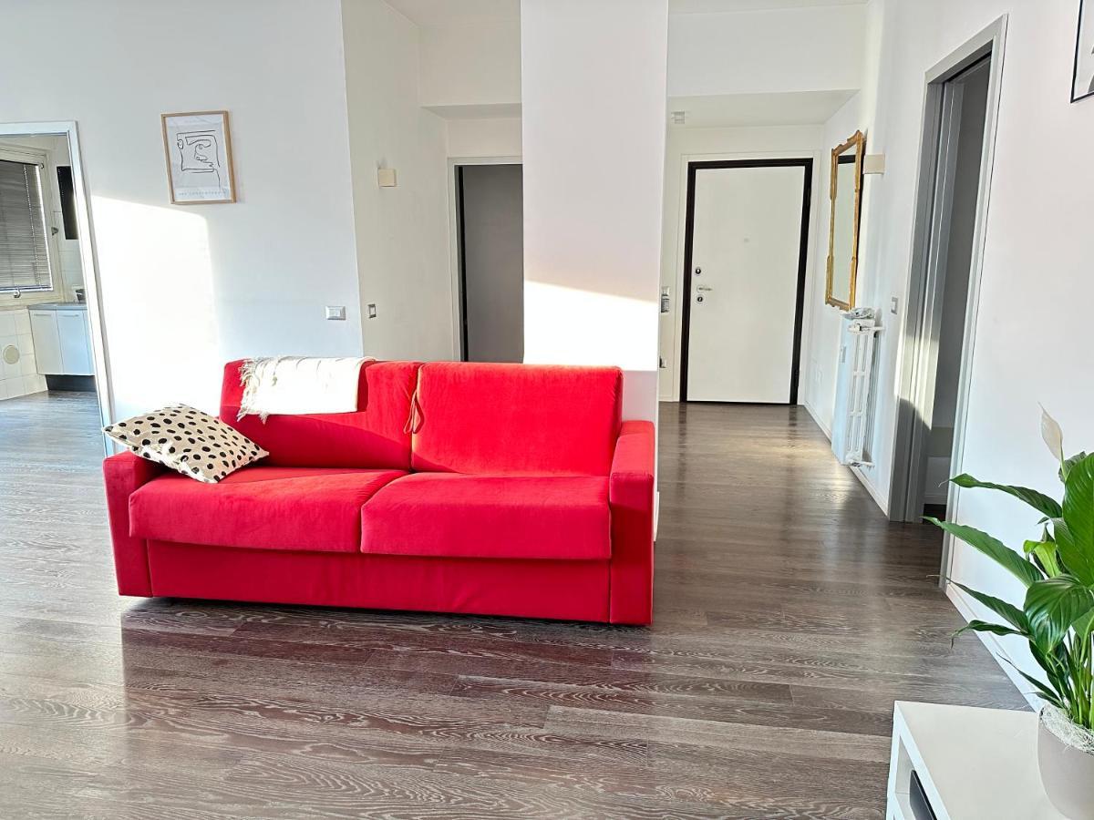 Feel - Casa Di Luce Apartment Bergamo Bagian luar foto