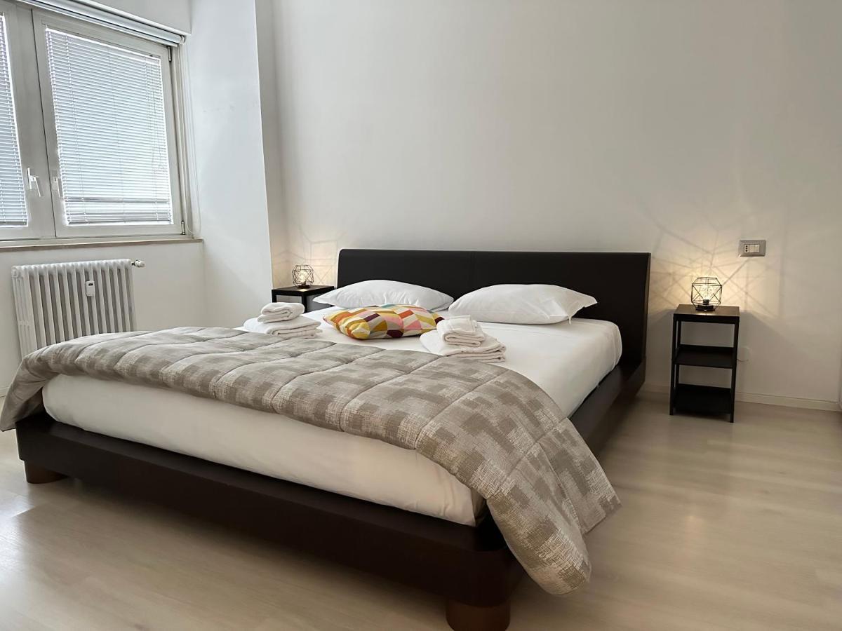 Feel - Casa Di Luce Apartment Bergamo Bagian luar foto