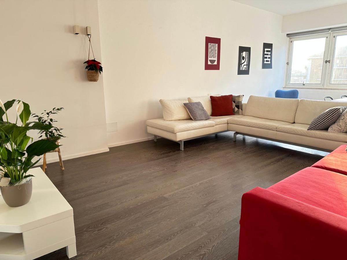 Feel - Casa Di Luce Apartment Bergamo Bagian luar foto